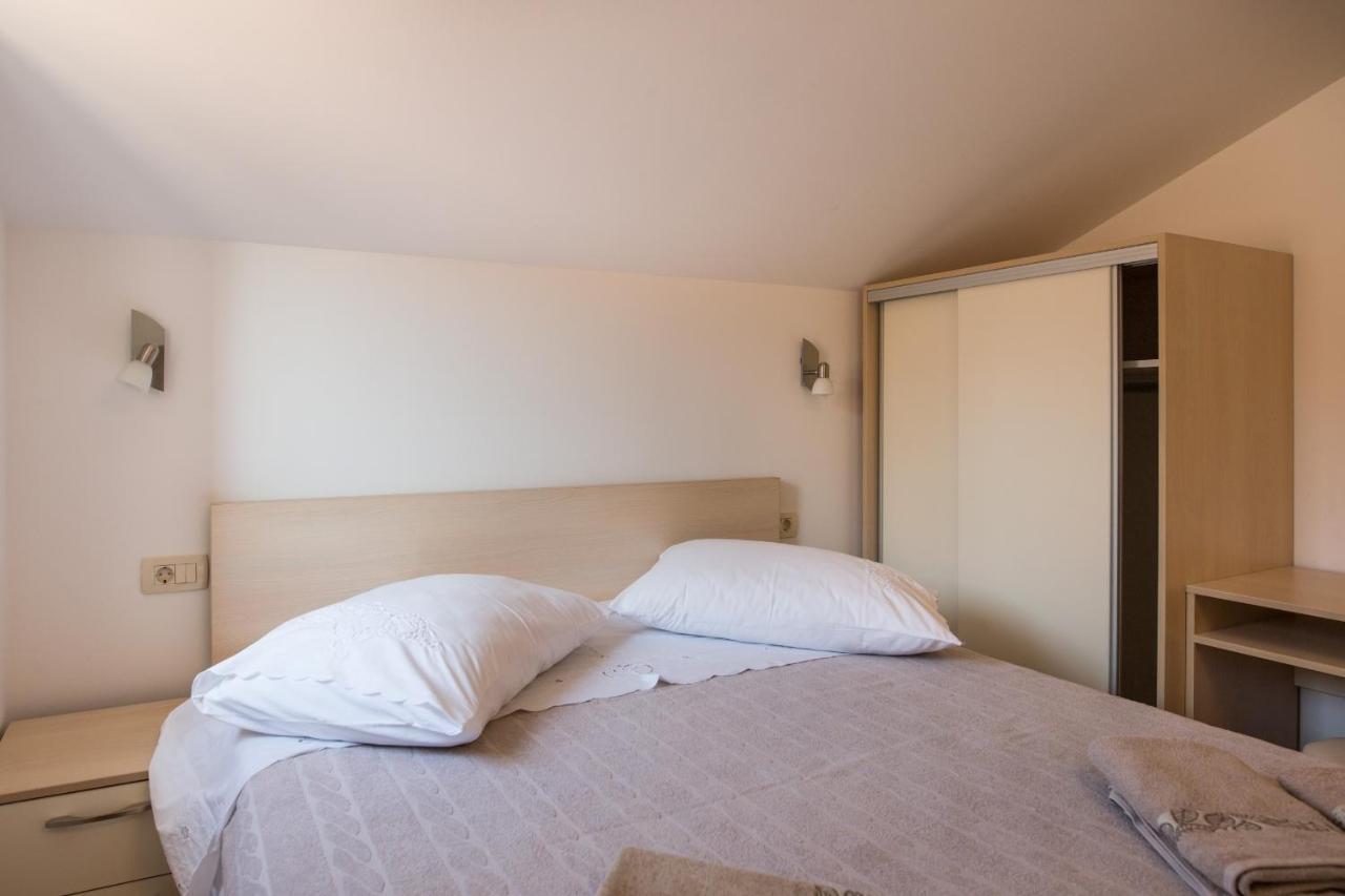 Apartments Sunrise Брист Экстерьер фото