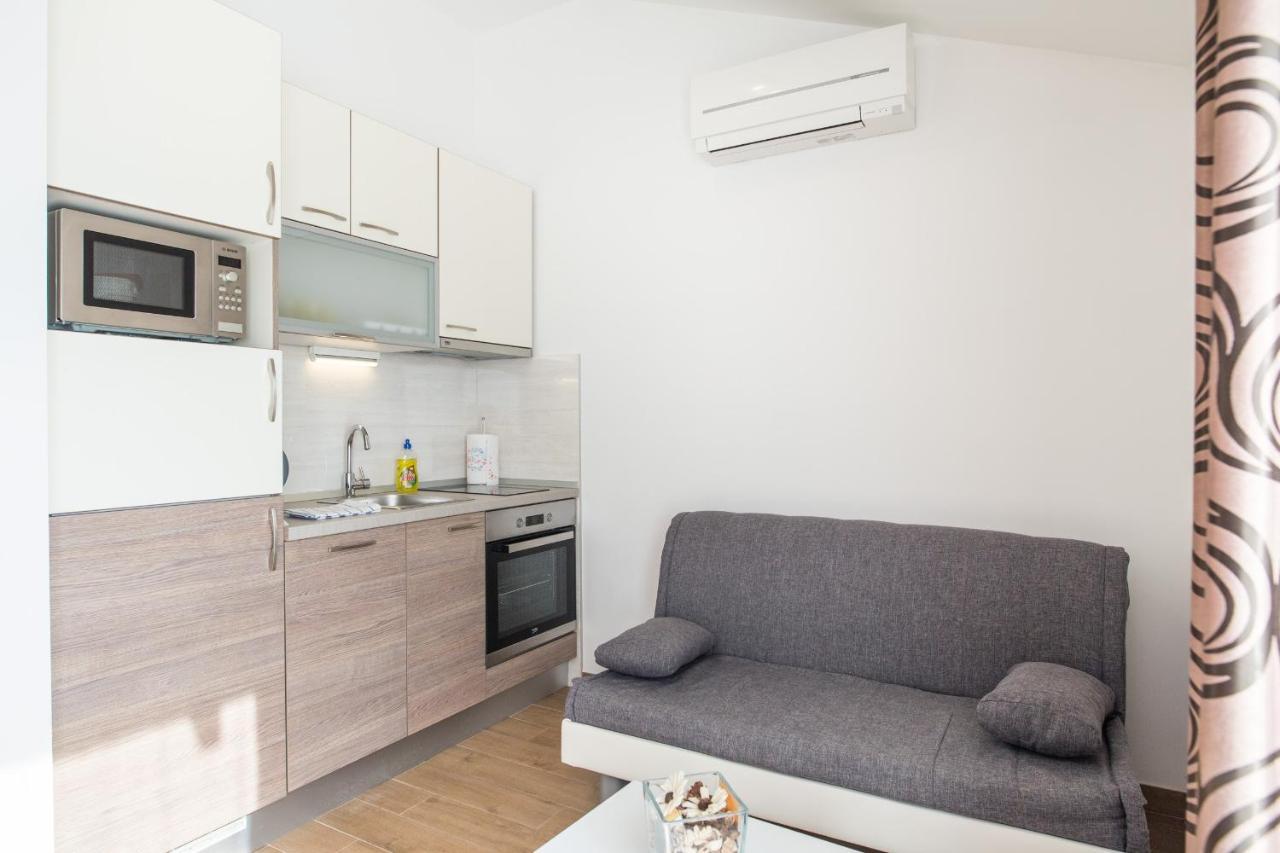 Apartments Sunrise Брист Экстерьер фото