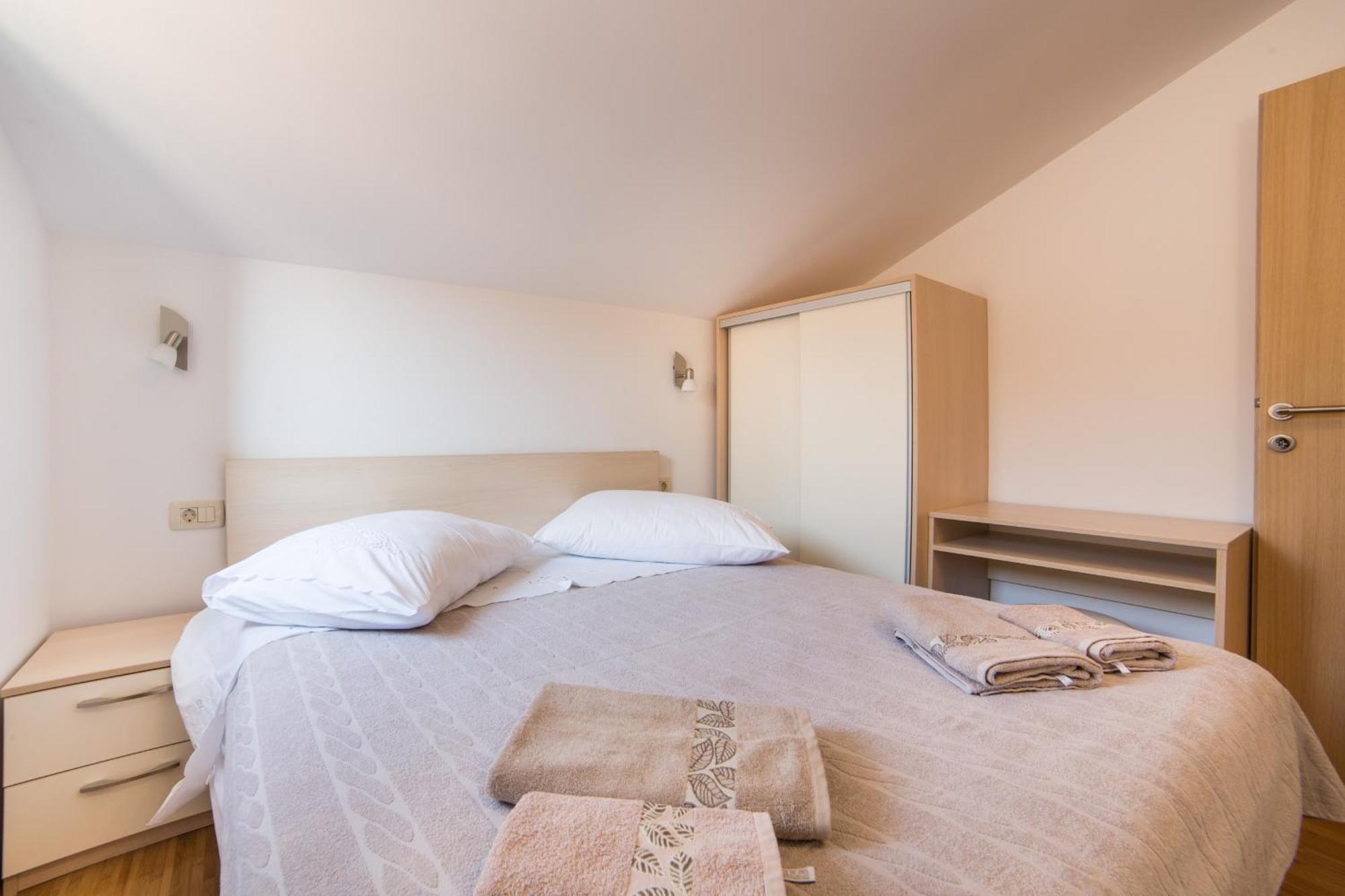 Apartments Sunrise Брист Номер фото