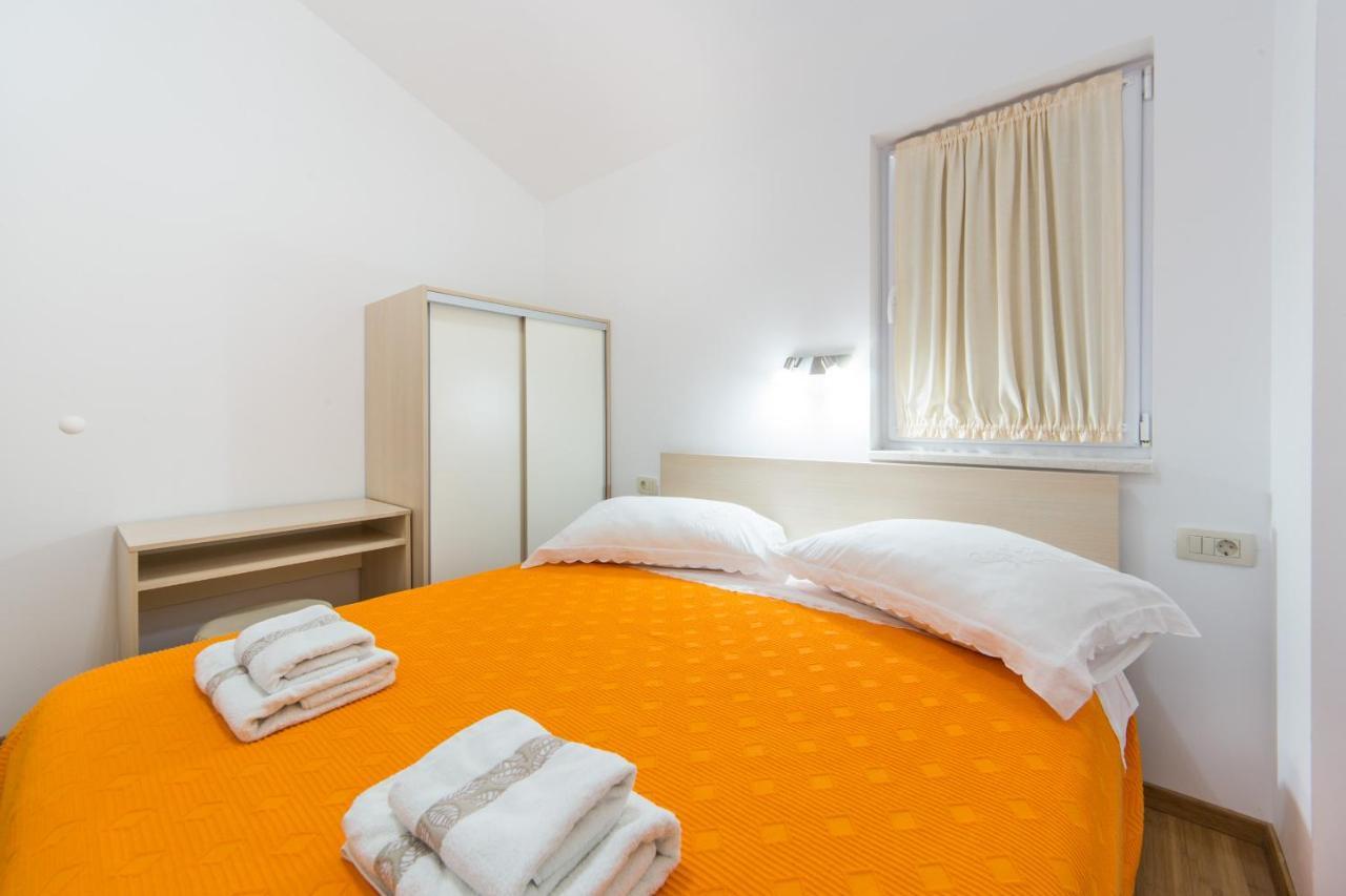 Apartments Sunrise Брист Экстерьер фото